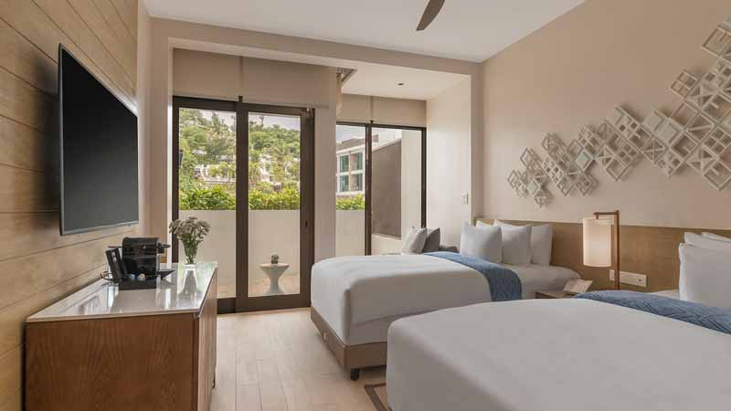 Crimson_Hotel_Boracay_B2_DELUXE_PREMIER_1-(3)