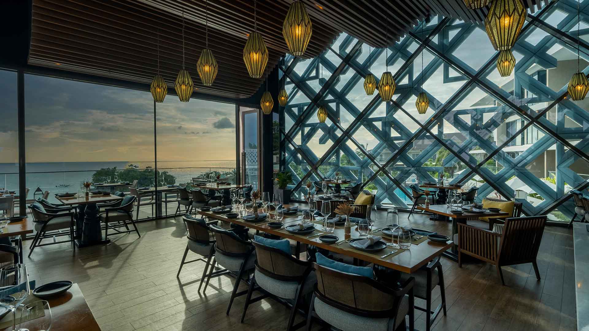 Crimson_Hotel_Boracay_C_Banner_1-(1)