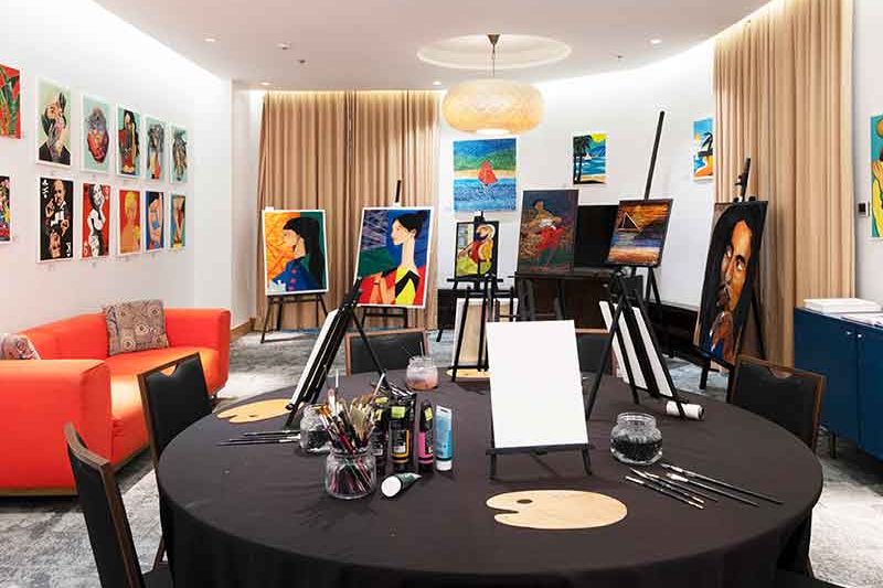 Crimson_Hotel_Boracay_D1_Art_Room_1-(2)