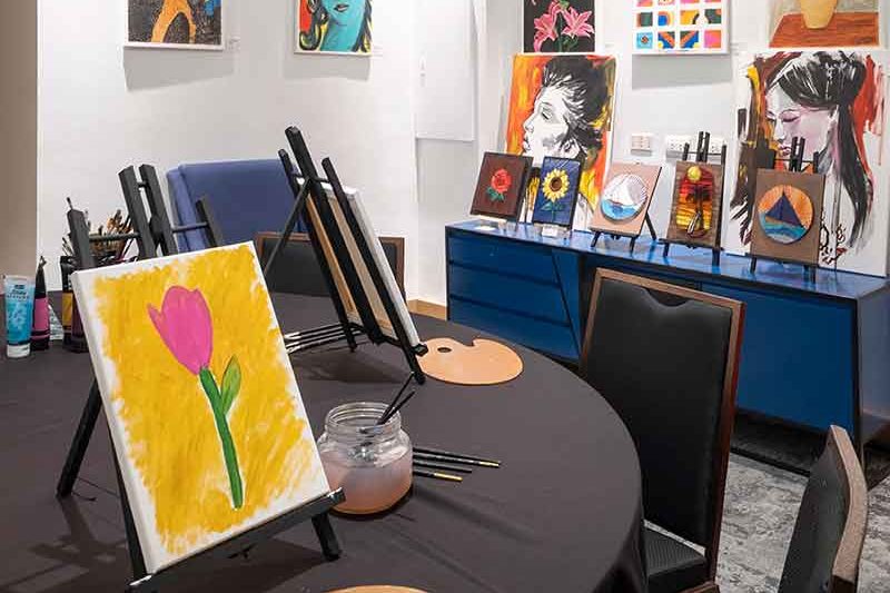 Crimson_Hotel_Boracay_D1_Art_Room_1-3