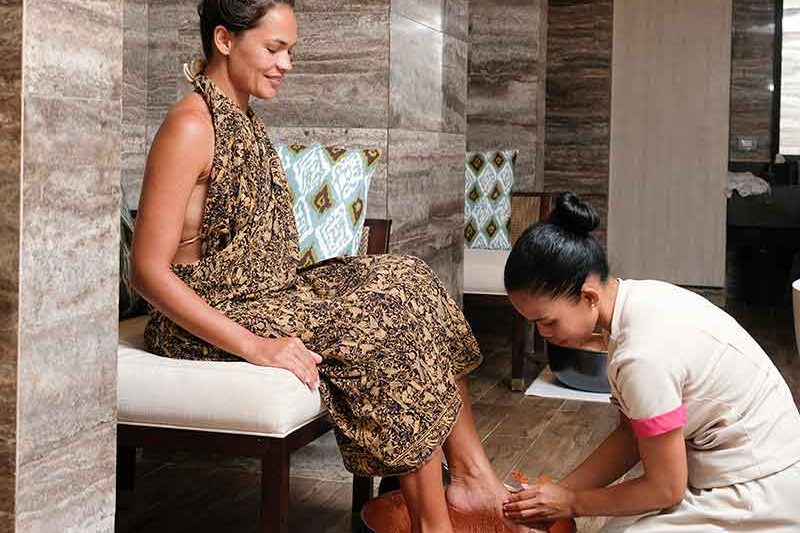 Crimson_Hotel_Boracay_D2_AUM_Spa_1-(6)