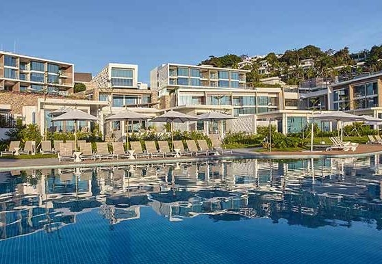 Crimson_Hotel_Boracay_D8_Swimming_Pools_1-(1)