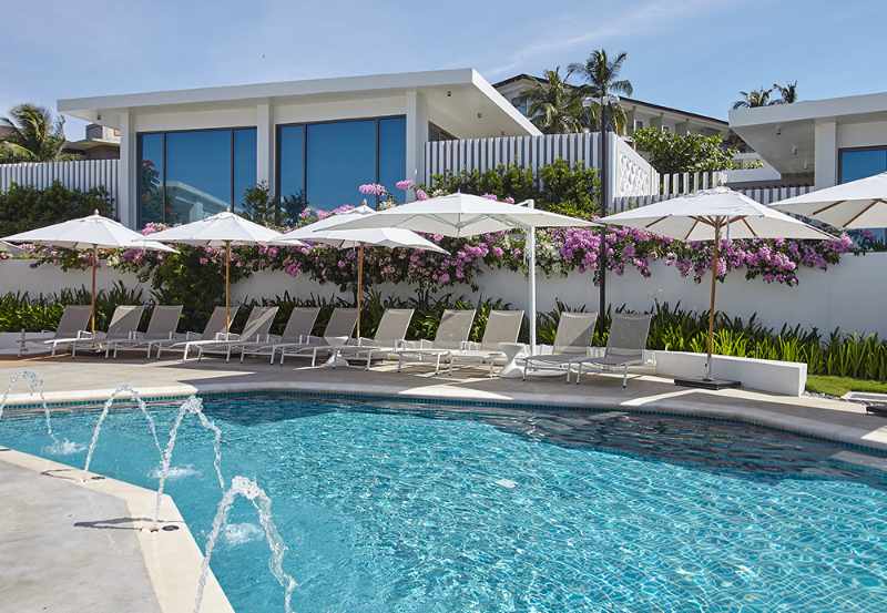 Crimson_Hotel_Boracay_D8_Swimming_Pools_1 (2)