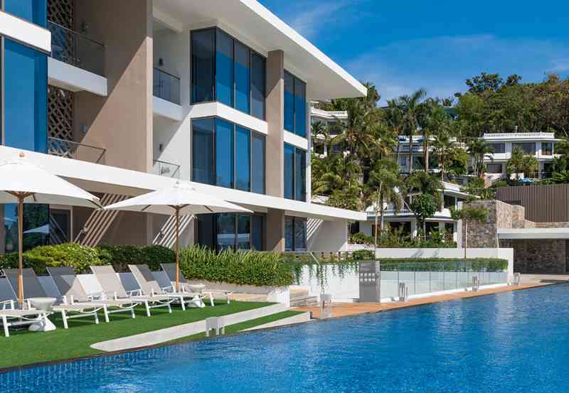 Crimson_Hotel_Boracay_D8_Swimming_Pools_1 (3)