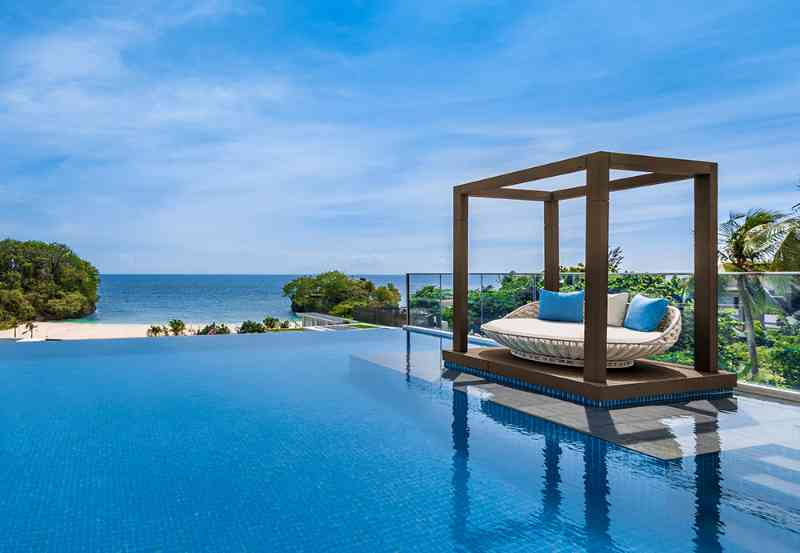 Crimson_Hotel_Boracay_D8_Swimming_Pools_1 (6)