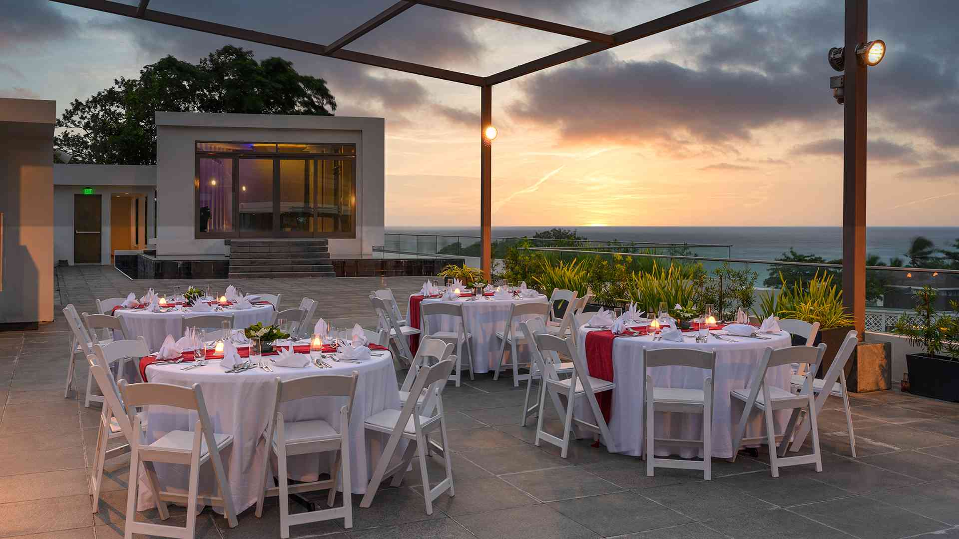 Crimson_Hotel_Boracay_E_Banner_1 (5)