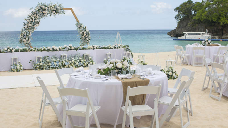 Crimson_Hotel_Boracay_F1_Wedding_1 (4)