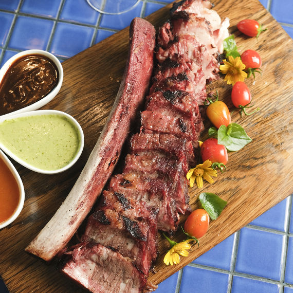 Crimson_Hotel_Boracay_C2_Azure_Beach_Club_1 (3)