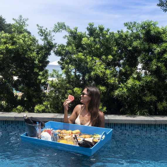 Crimson_Hotel_Boracay_C5_Floating_Breakfast_1 (2)